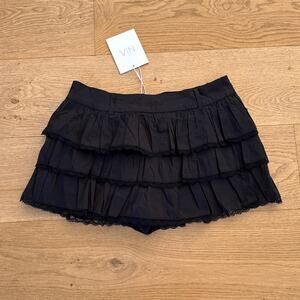 NIA - Sora Tiered Frill Lace Trim Mini Skort in Black